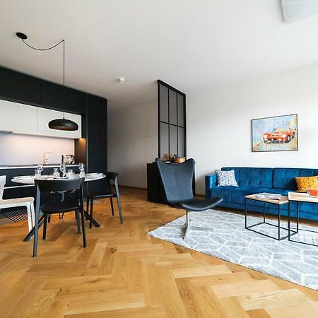 Modern Luxury Apartment In City Centre Ταλίν Εξωτερικό φωτογραφία