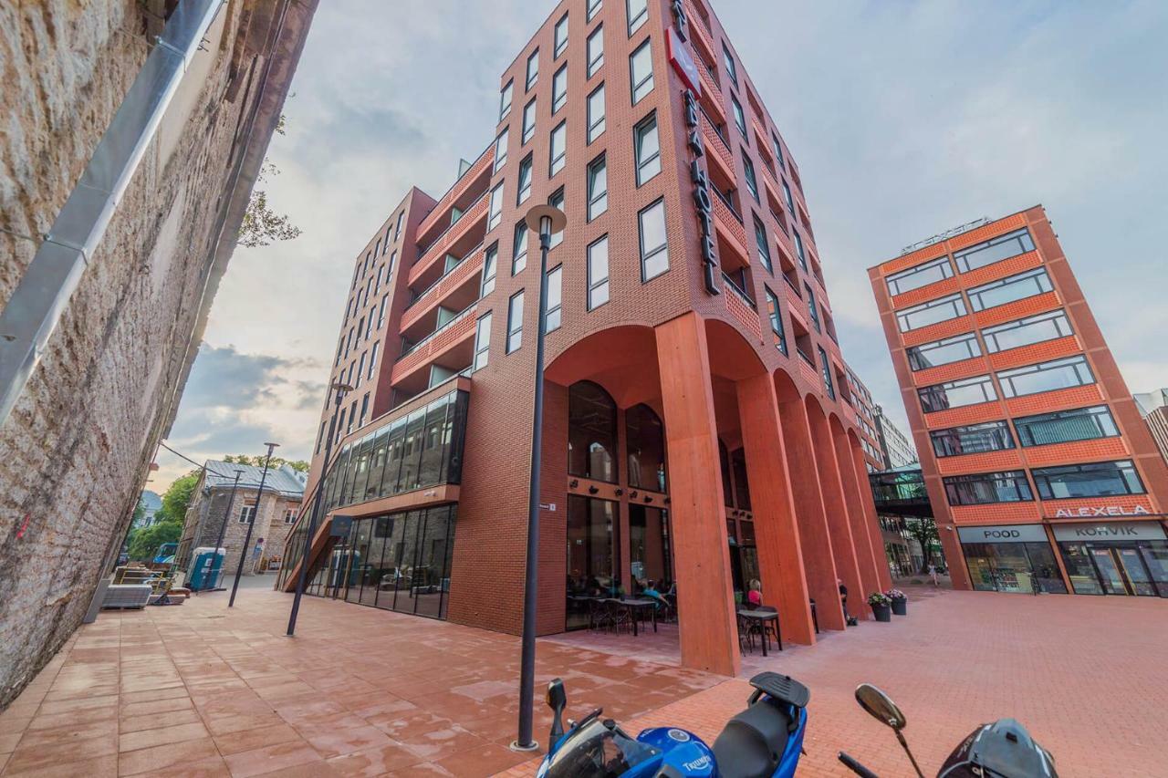 Modern Luxury Apartment In City Centre Ταλίν Εξωτερικό φωτογραφία